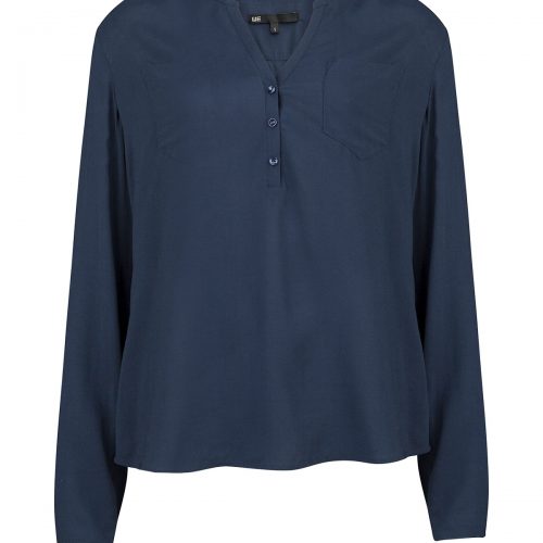 Dames single patch pocket blouse